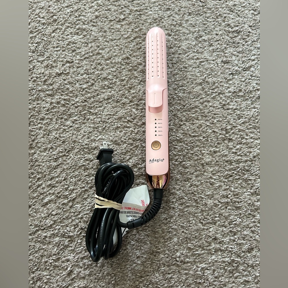 Adagio Airlock Styler Iron